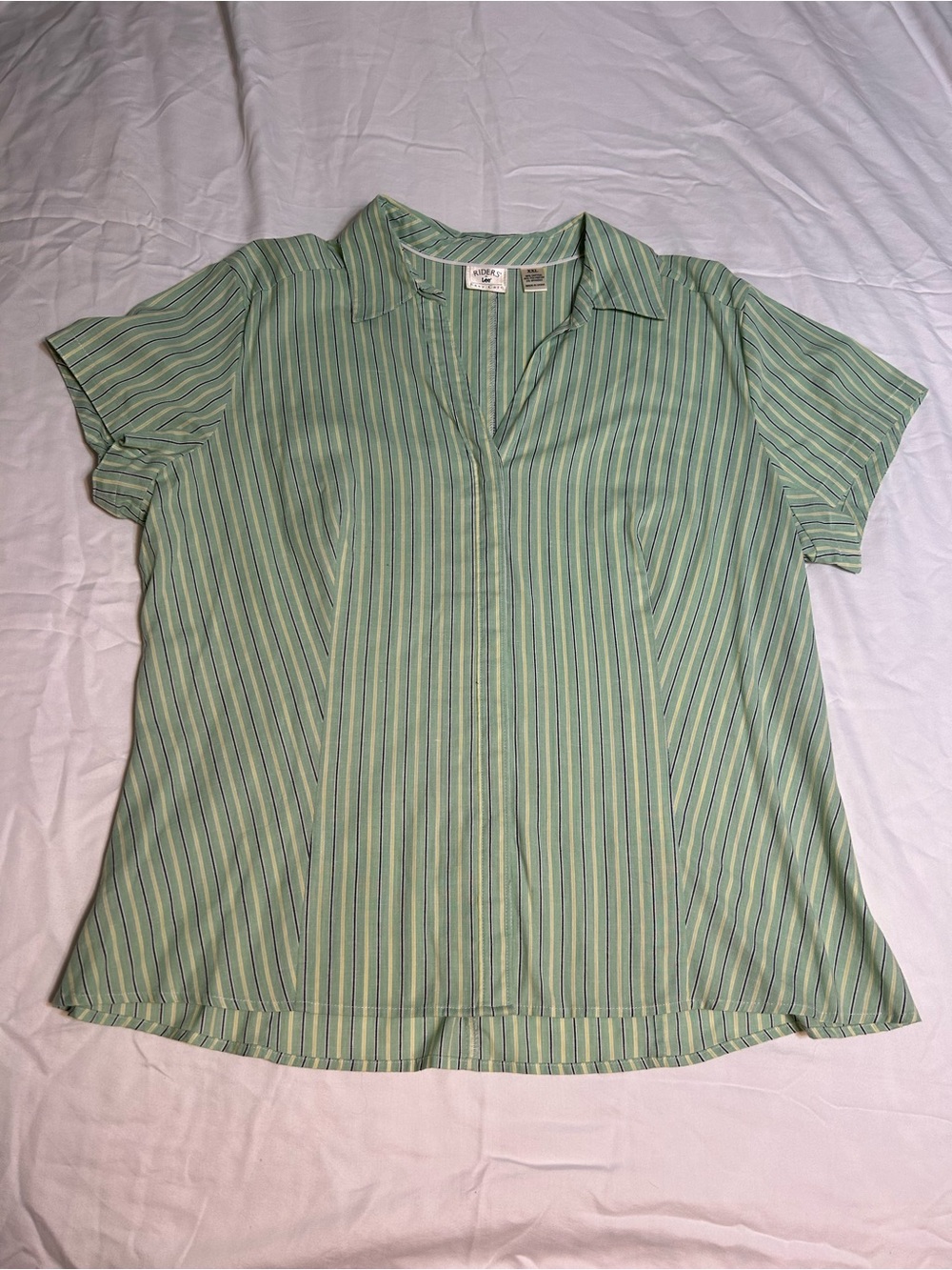 Lee Light Green Striped Short Sleeve Button Up Blouse